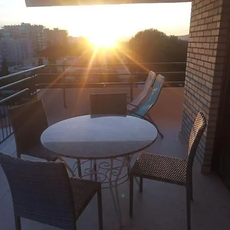 Con Vistas Al Mar Y Buena Ubicacion Apartment *